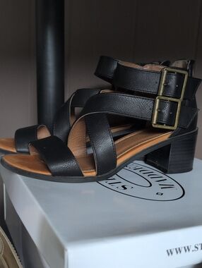 Rampage Black Strappy Block Heel Sandals with Double Buckles